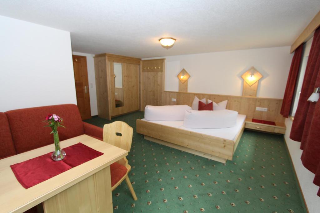 Hotel Haus Boedele Sankt Leonhard im Pitztal Camera foto